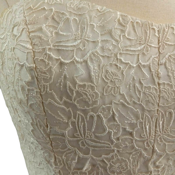 Nicole Miller Collection White Strapless Dress Size 2 EUC - Picture 5 of 10